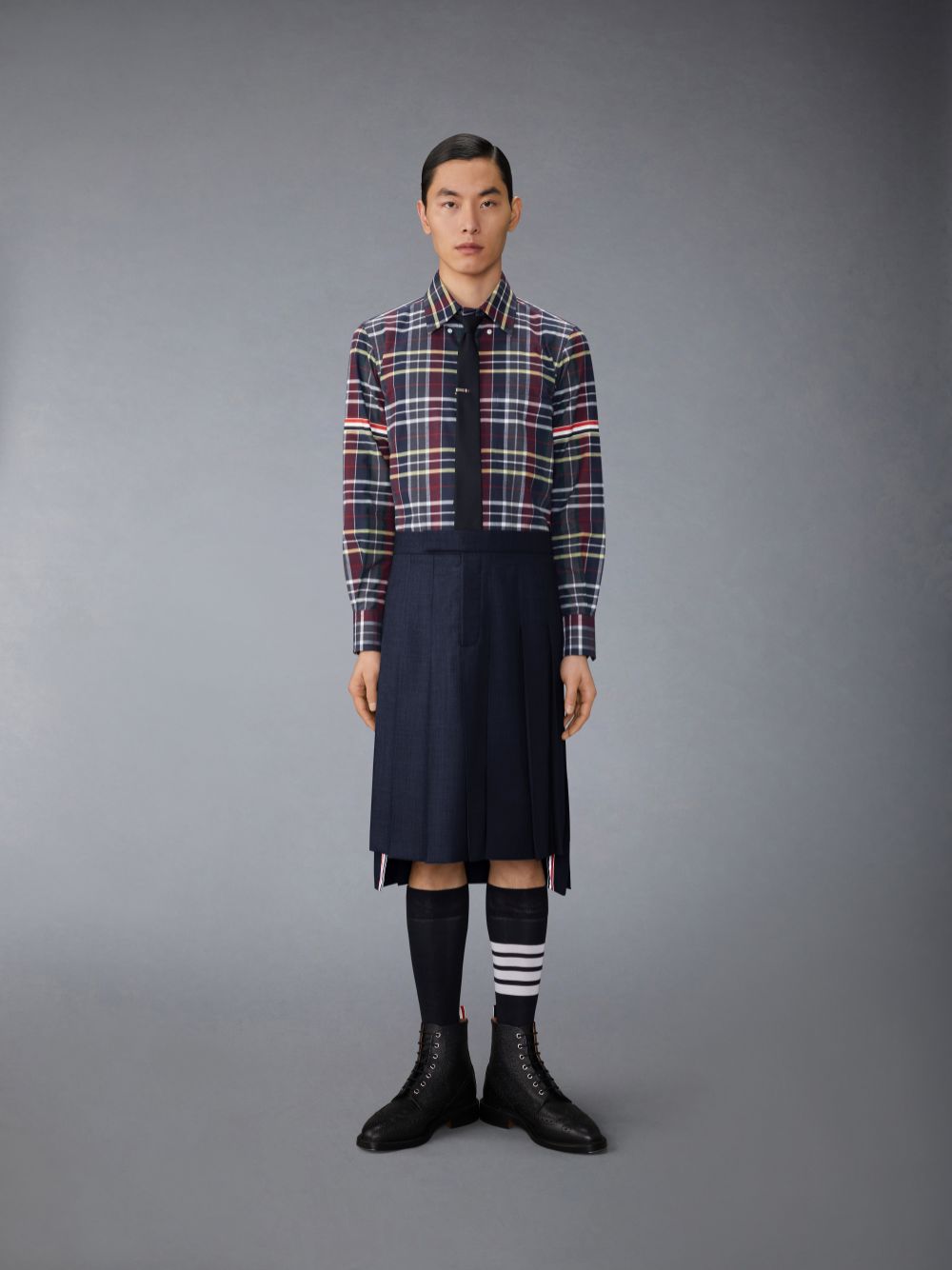 Men Thom Browne Hunting Tartan Cotton Flannel Armband Shirts Blue | ZMQ85C91400