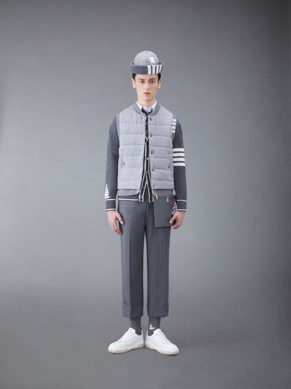 Men Thom Browne MERINO AND JERSEY PADDED REVERSIBLE 4-BAR Vest Grey | GSH79N64929