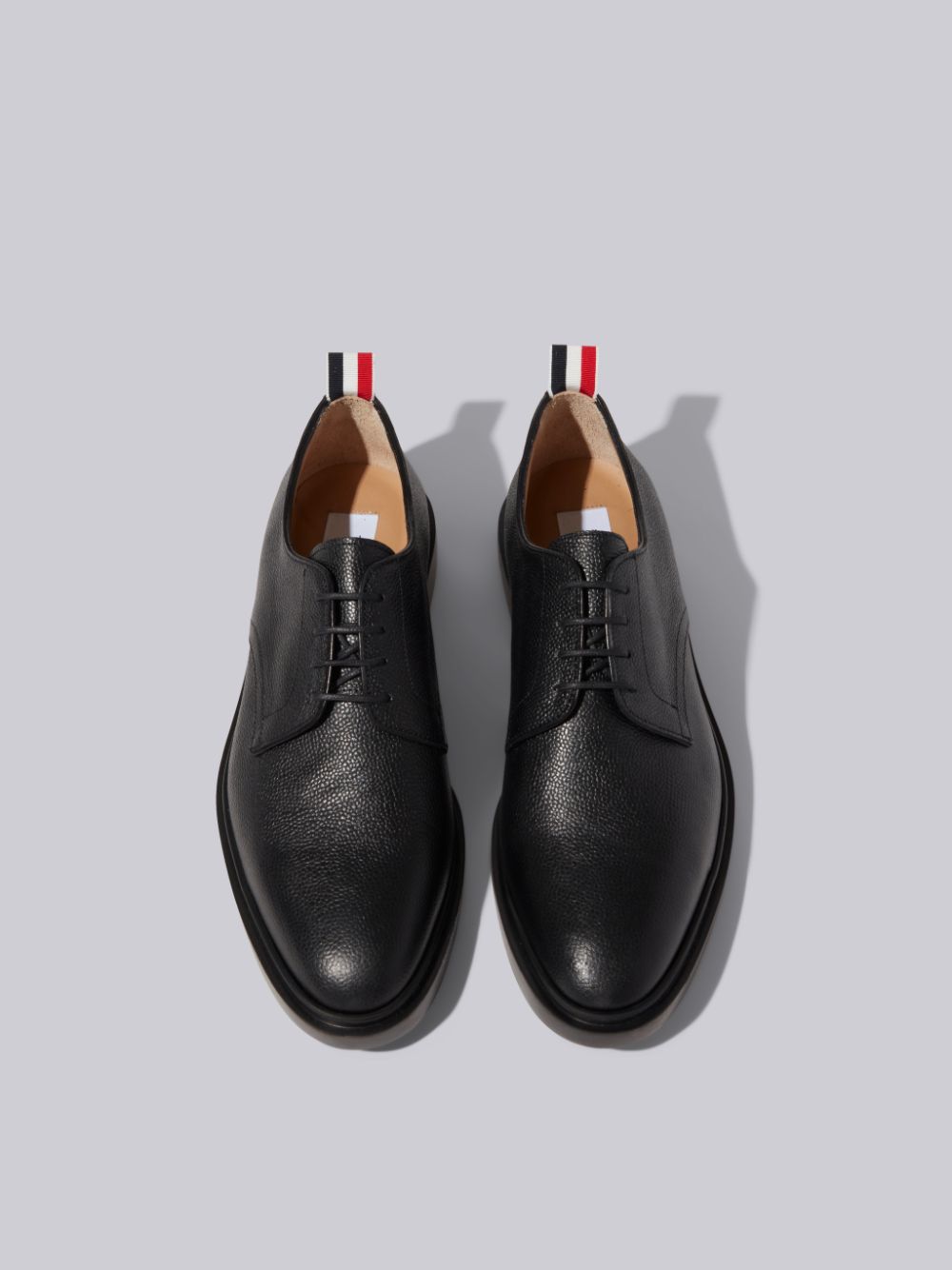 Men Thom Browne Pebble Grain Leather Lightweight Rubber Sole Derby Oxford Shoes Black | WUM16V40026
