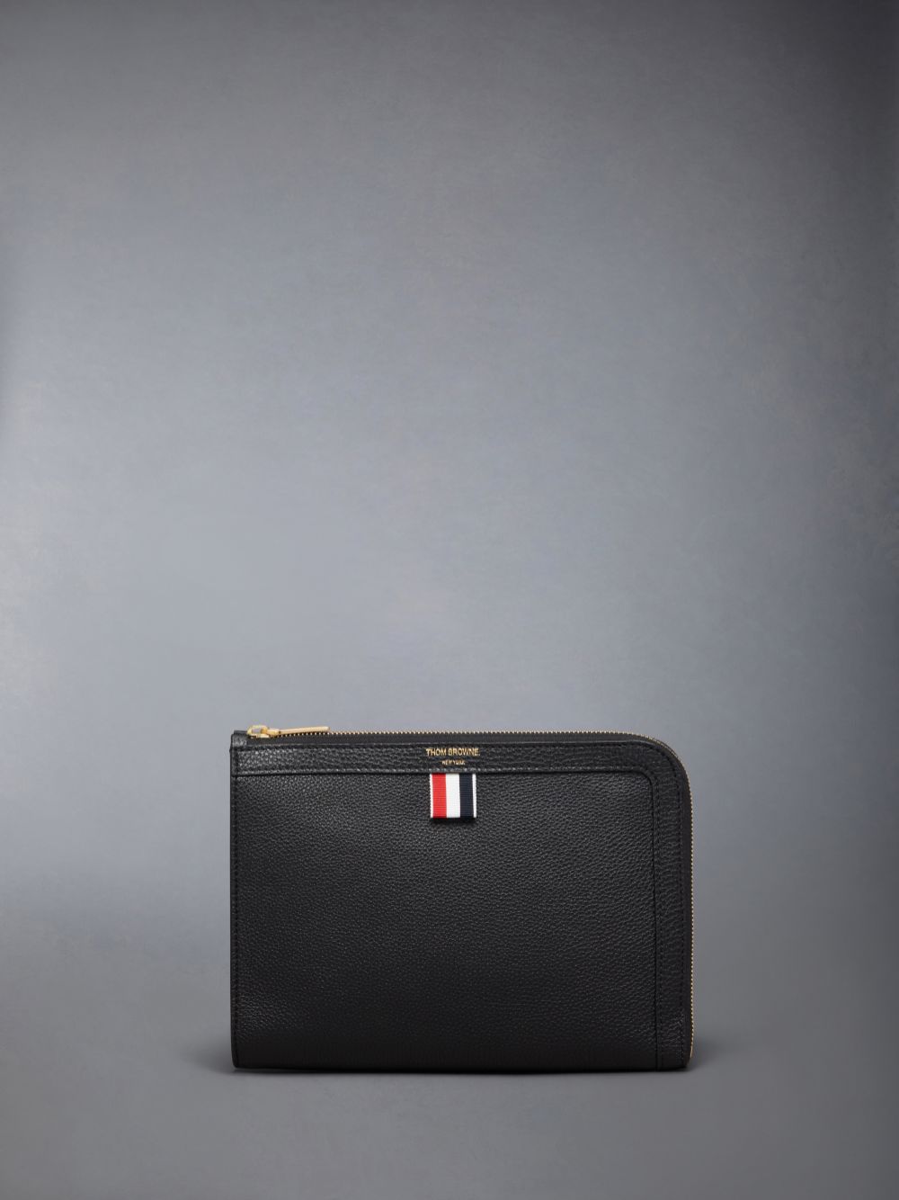 Men Thom Browne Pebble Grain Mini Gusset Folio Clutch Bags Black | GRE55O23381