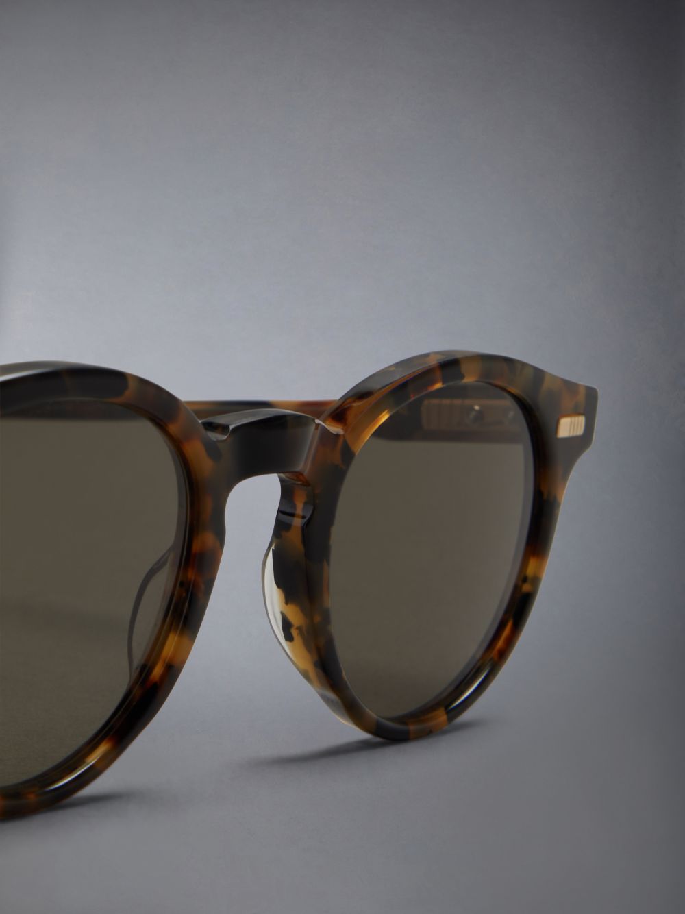 Men Thom Browne Tortoise Acetate Round Sunglasses Brown | VQQ79K02975