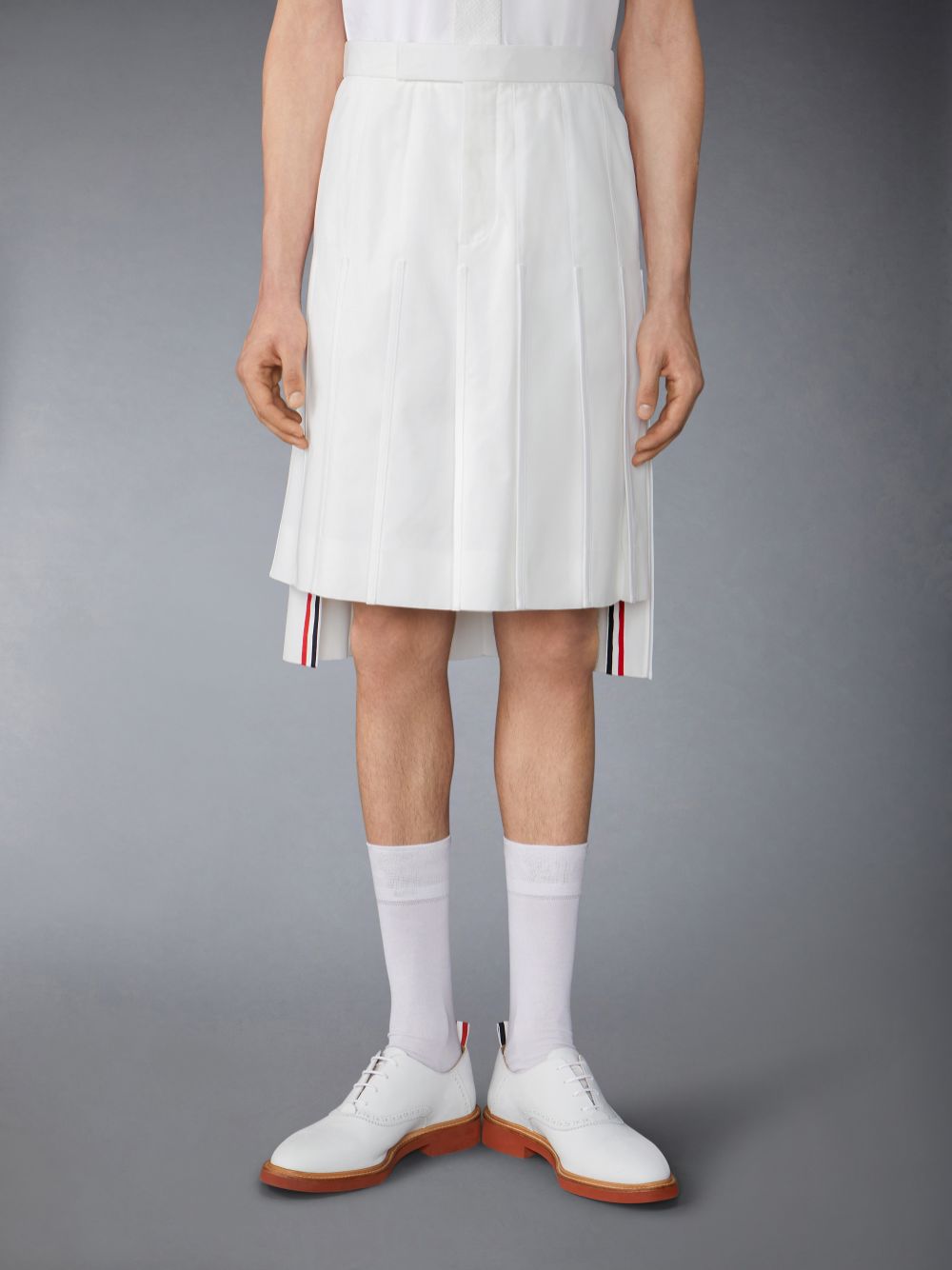 Men Thom Browne Typewriter Self Tipping Midi Classic Pleated Skirts White | TTB92V71367