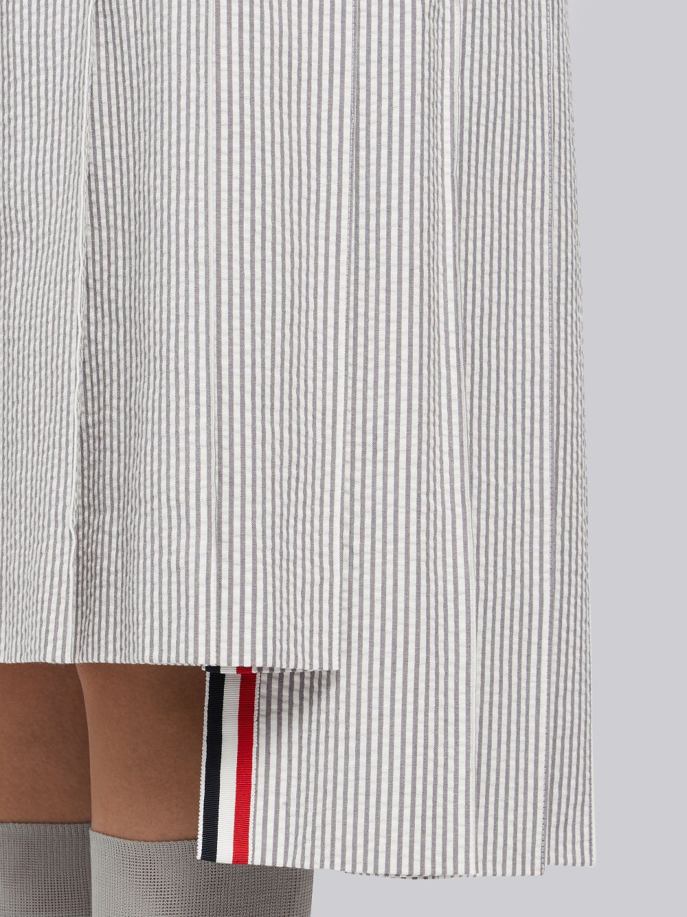 Women Thom Browne Medium Seersucker Below-the-knee Pleated Skirts Grey | WMY34T36930