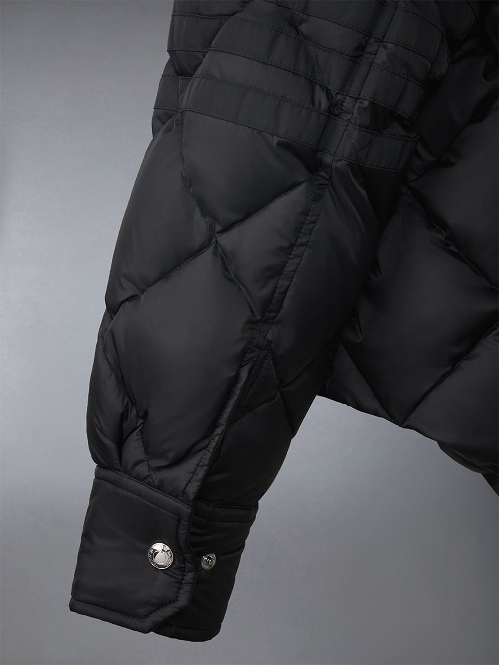 Women Thom Browne Patch Pocket 4-bar Hooded Downfill Jackets Black | KYQ66U04504