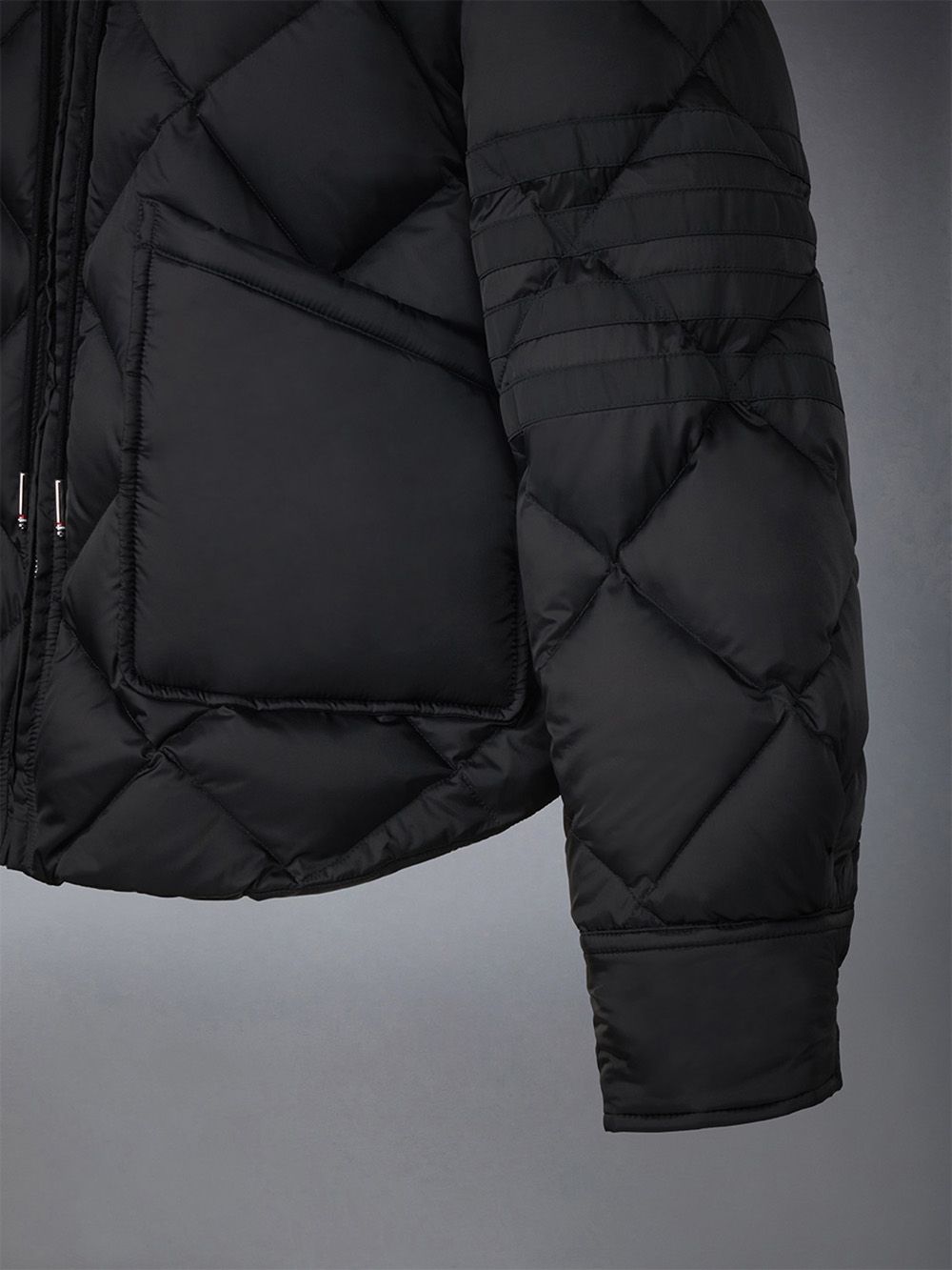 Women Thom Browne Patch Pocket 4-bar Hooded Downfill Jackets Black | KYQ66U04504