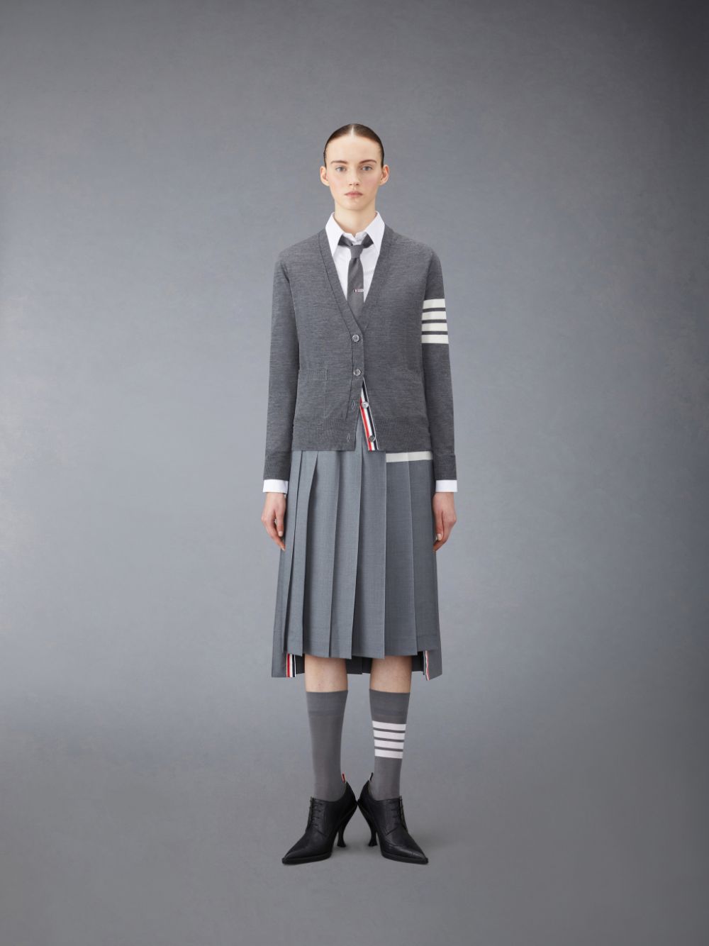Women Thom Browne Wool 4-Bar Relaxed V-Neck Cardigan Grey | LIR15X63889